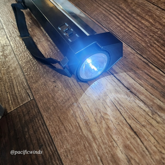 Stink Finder Super Brite UV Light Flashlight Combo Pet Urine Finder - Picture 3 of 8